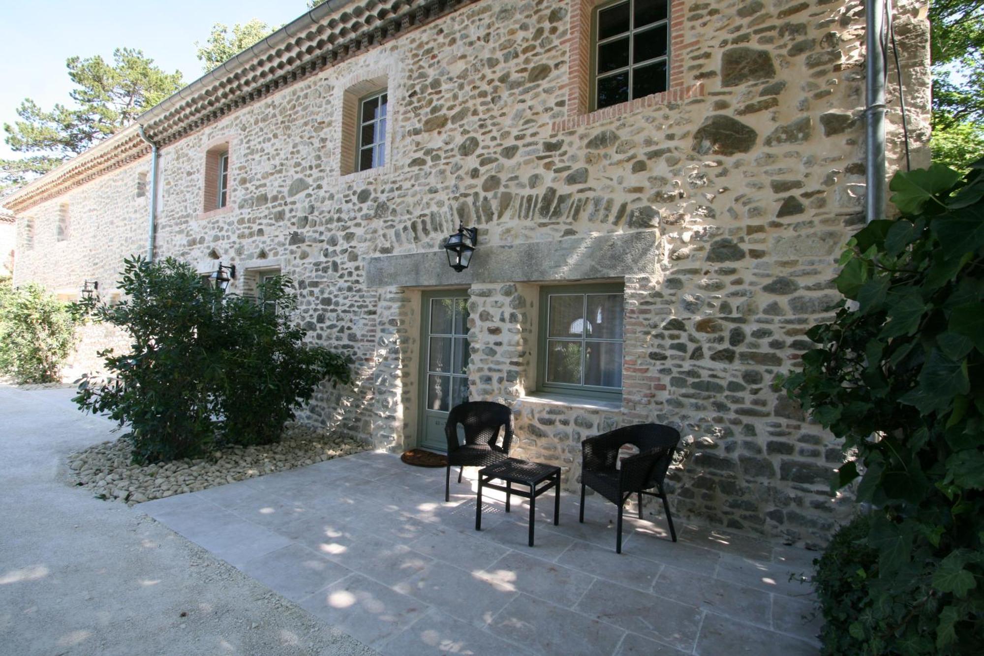 Chateau Les Oliviers De Salettes Charols Oda fotoğraf