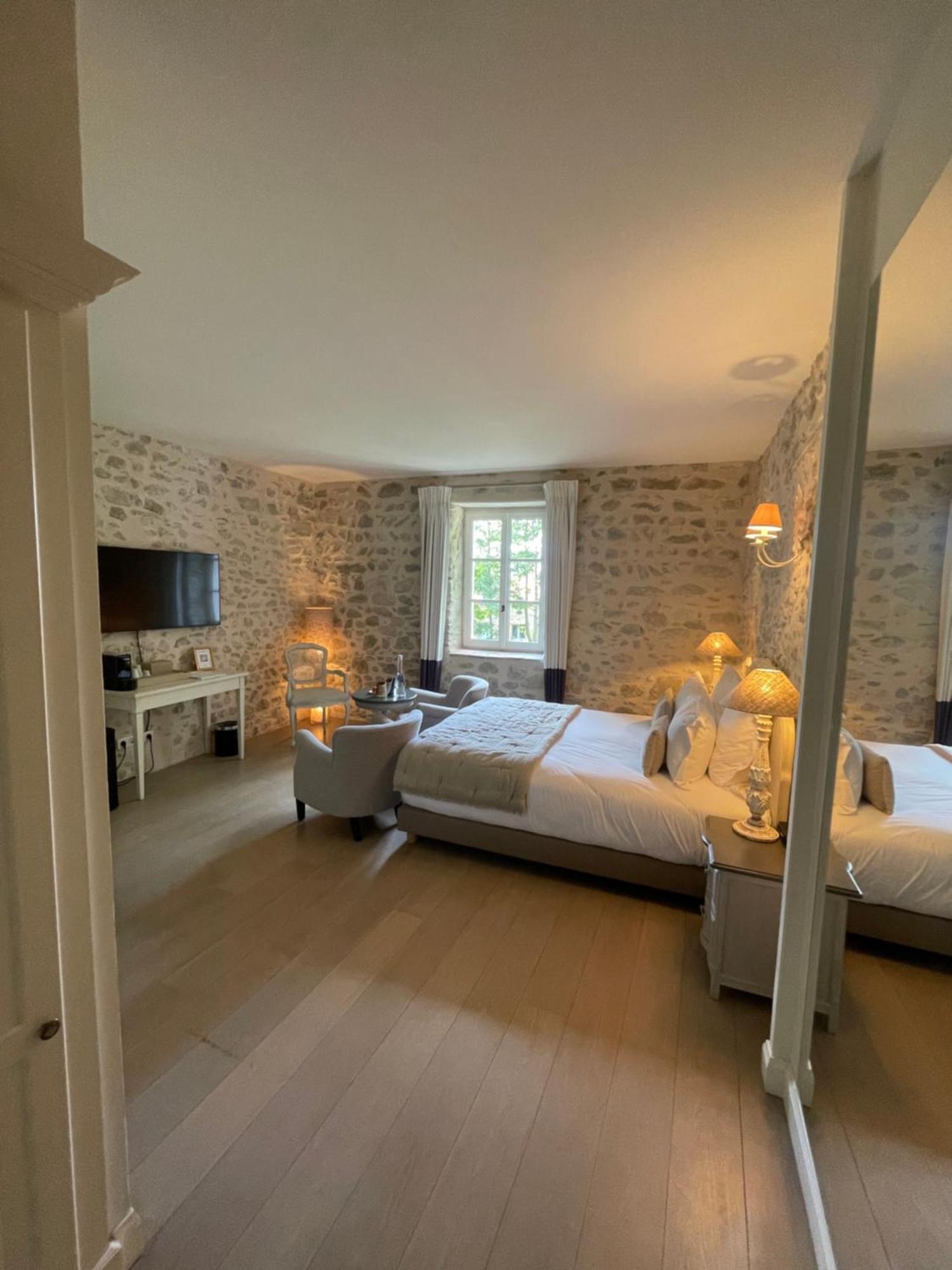 Chateau Les Oliviers De Salettes Charols Dış mekan fotoğraf