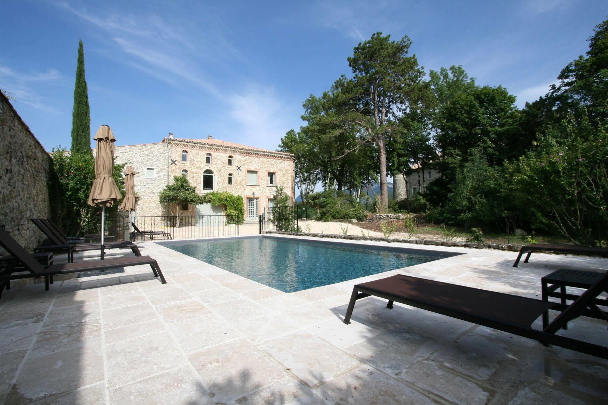 Chateau Les Oliviers De Salettes Charols Dış mekan fotoğraf